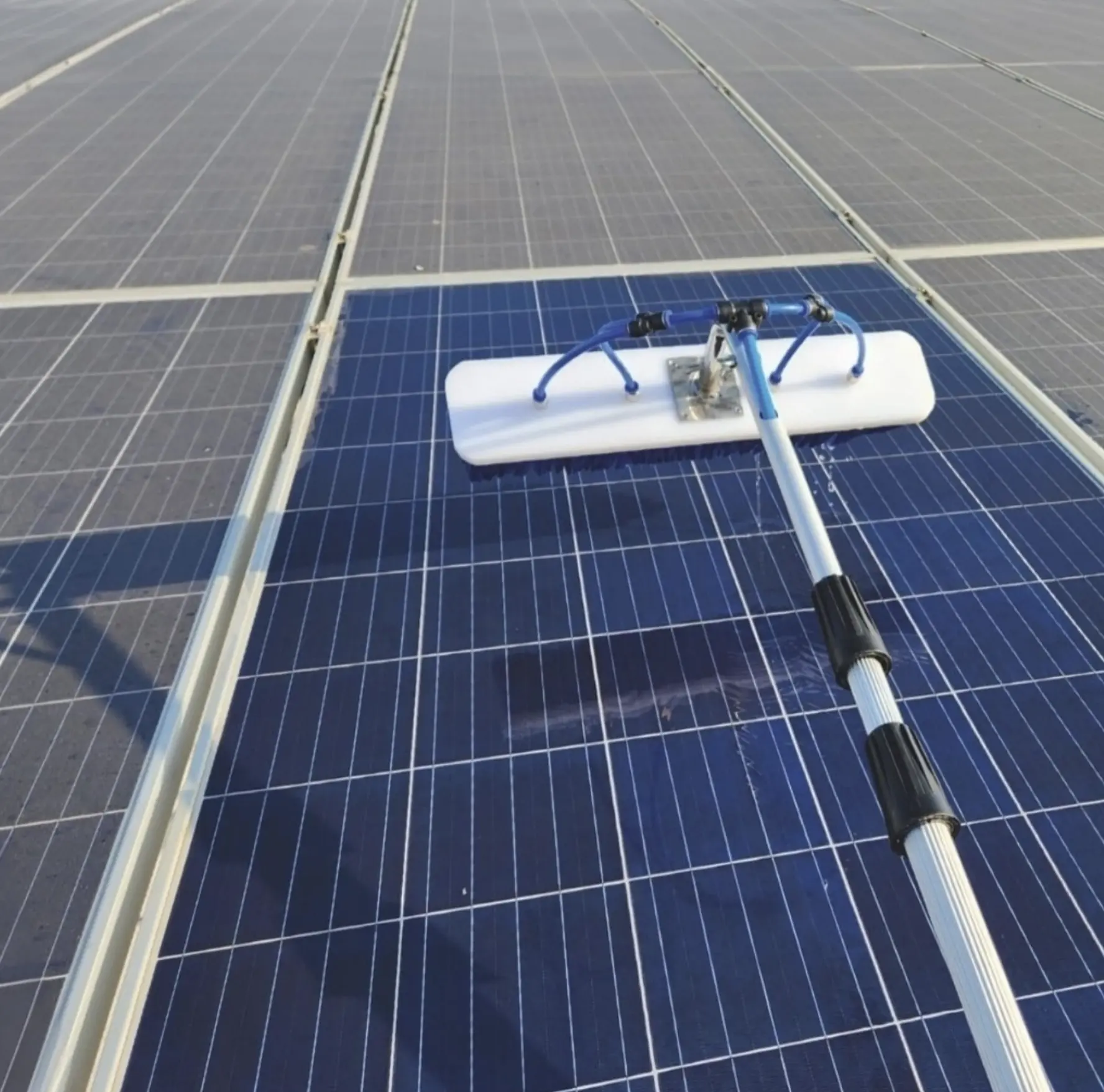 do i need to turn off solar panels to clean