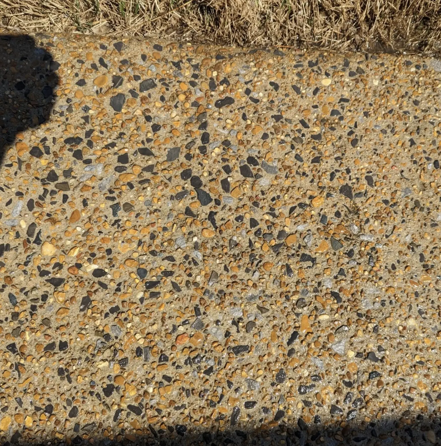 brighten driveway surface