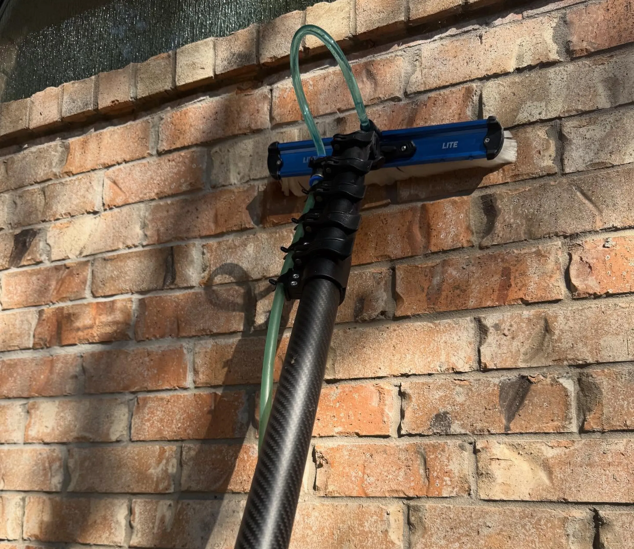 carbon fibre pole