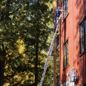 abseil-window-cleaning-melbourne.webp