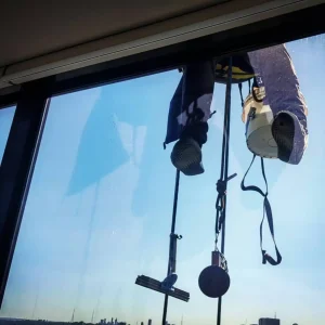 abseiling-window-cleaner-scaled.webp