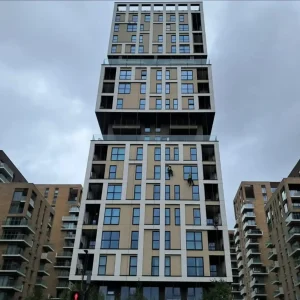 abseiling-window-cleaning-melbourne-scaled.webp