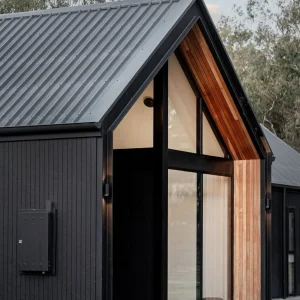 cleaning colorbond in melbourne