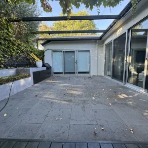 concrete-cleaning-and-sealing-melbourne-scaled.webp