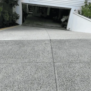 driveway-cleaning-prices.webp
