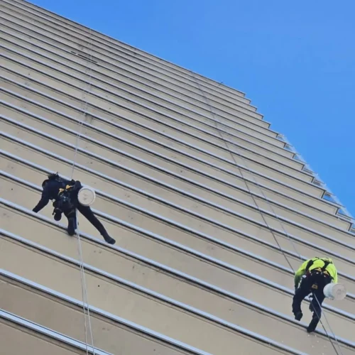 high rise building window cleaning port melbourne