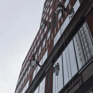 melbourne-office-window-washing.webp
