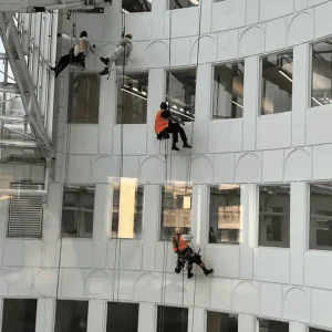office-window-cleaning-services-melbourne.webp