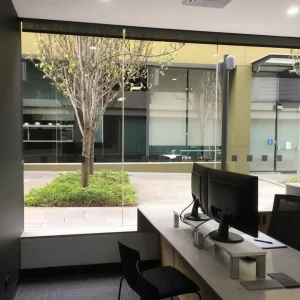 office-window-washing-in-Melbourne-scaled.webp