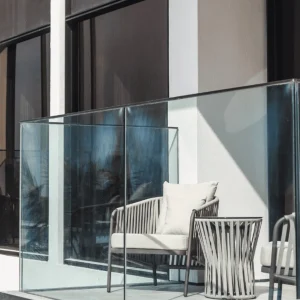 professional balcony cleaning