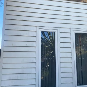 remove mould from colorbond