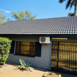 roof pressure washing