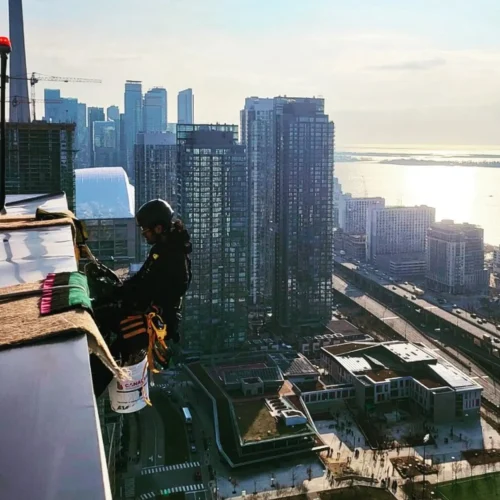 window cleaner for high rise apartments